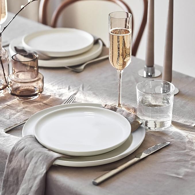 12 Pieces Porcelain Dinnerware Set, Modern Serving Plates and Bowls Sets, Premium White Dishes Set for 4, Chip and Scratch Resistant Dishware Sets Kitchen Dish Dining Ware Tableware Set, White