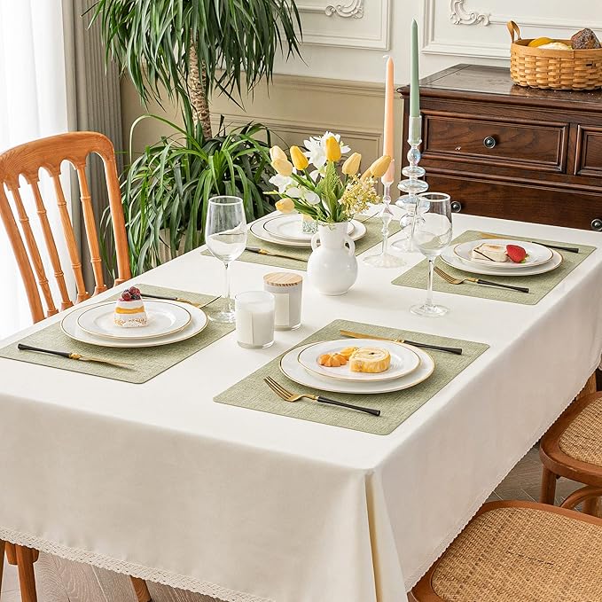 Romanstile Vinyl Placemats Set of 4-12 X 18 Inch - Heat Resistant Place Mats 100% Waterproof Oilproof Wipeable Reversible Faux Leather Table Mats for Kitchen/Dining/Party/Outdoor, Grass Green