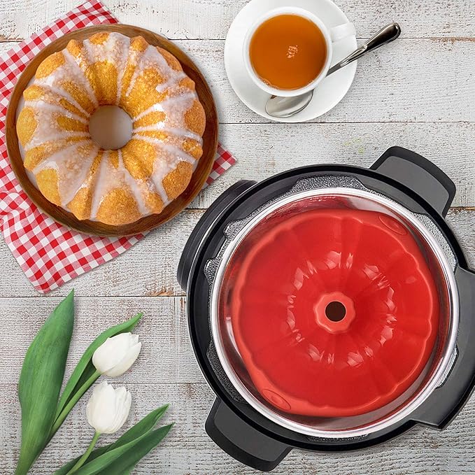 SILIVO 8 inch Silicone Bundt Cake Pans (2 Pack) - 6 Cup Nonstick Silicone Bundt Pans for Jello, Monkey Bread and Bundt Cake