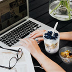 Felli On the Go Yogurt Parfait Snack Cup 12 oz Reusable Leak Proof + Travel Spoon, Topping Holder for Fruit Cereal Milk, To Go Lunch Healthy Portion Control Overnight Oats Container Clear (2, Blue)