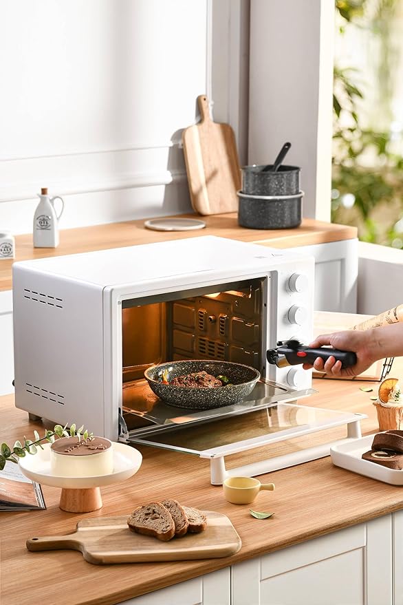 ROSSETTO 7pcs Pots and Pans Set Non Stick from France, Ceramic Cookware Set with Removable Handle, Induction RV Kitchen Cookware Set, Stackable, PFOA and PFAS Free, Oven Safe, Black Granite