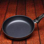 Swiss Diamond 8 Inch Frying Pan Nonstick Diamond Frying Pan, Aluminum Coated Skillet, Dishwasher Safe and Oven Safe Fry Pans with Stainless Steel Handle, Grey