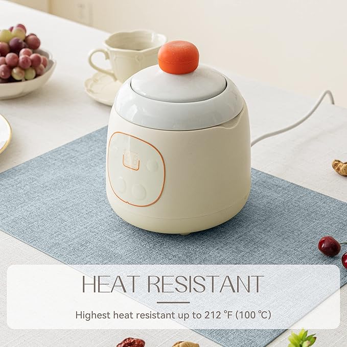 Romanstile Vinyl Placemats Set of 8-12 X 18 Inch - Heat Resistant Place Mats 100% Waterproof Oilproof Wipeable Reversible Faux Leather Table Mats for Kitchen/Dining/Party/Outdoor, Sky Blue