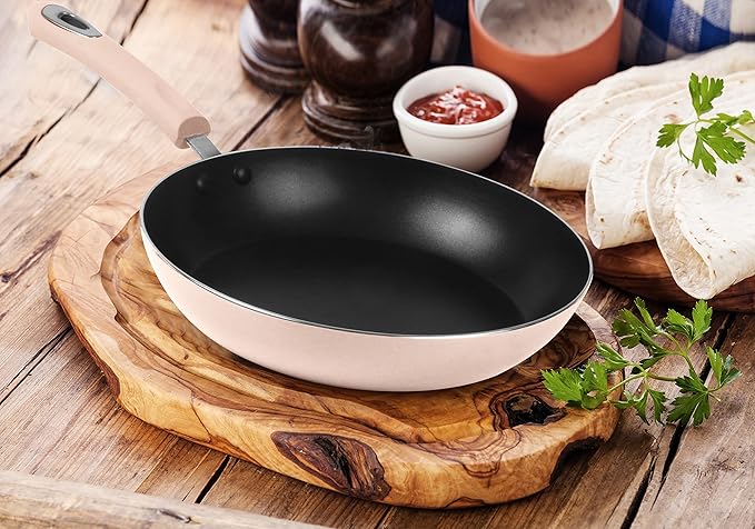 Utopia Kitchen Nonstick Cookware 3 Piece Set, Non-Stick Frying Pans with Induction Bottom, 8, 9.5 & 11 Inches Frying Pans with Bakelite Handles, PFOA Free, Pink & Black