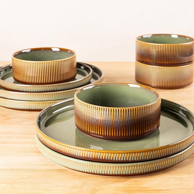 TheTerra Ceramic Dinnerware Sets for 4, 12 Pieces Porcelain Lightweight Plates and Bowls Sets, Scratch Resistant Dish Set, Oven & Microwave & Dishwasher Safe, Brown Green