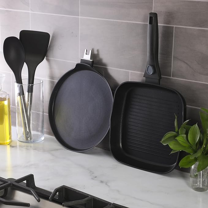 Oster SmartHandle 2-Piece Fry Pan & Pancake Pan Set – Nonstick Cookware with Removable Handle, Oven & Dishwasher Safe, Space-Saving Design