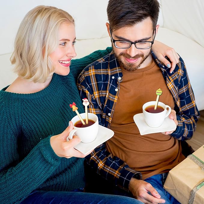 120 Pcs Christmas Wooden Coffee Stirrers Xmas Wood Coffee Stir Sticks Christmas Disposable Drink Stirring Sticks for Beverage Hot Chocolate Holiday Party Decor Restaurant Home Office Cafe, 20 Styles