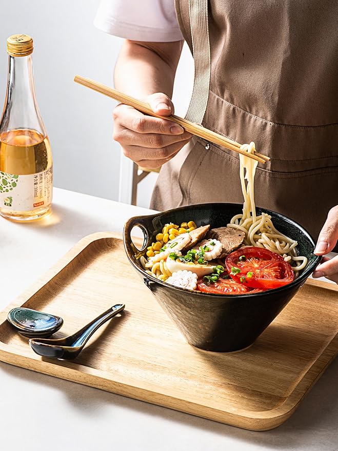 HENXFEN LEAD Japanese Ramen Noodle Bowl Set of 2-30 Oz Large Porcelain Salad Bowls with Chopsticks, Soup Spoons and Rests, Kitchen Serving Dishes for Pho, Udon