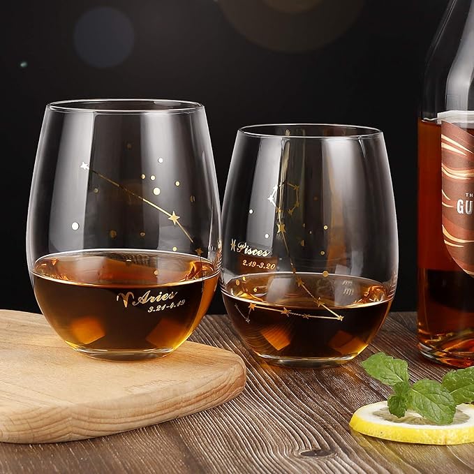 HOHY Pisces Stemless Wine Glass 20 Oz, Zodiac Pisces Mug, Golden, Constellation Tumbler, Astrology Gifts for Women Men