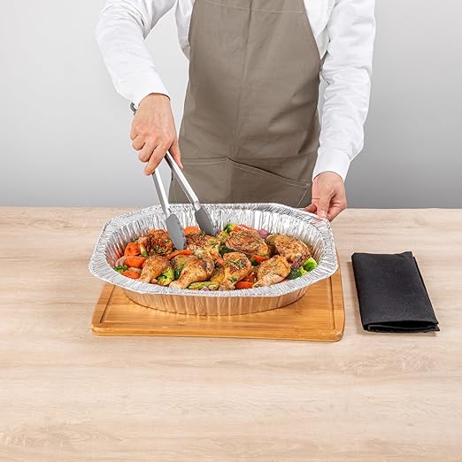 Restaurantware Foil Lux 17.6 x 14 x 3.1 Inch Oval Roasting Pans, 50 Oven-Ready Foil Pans - Freezable, Heavy-Duty, Aluminum Foil Disposable Baking Pans, For Cooking Turkey, Chicken, And More