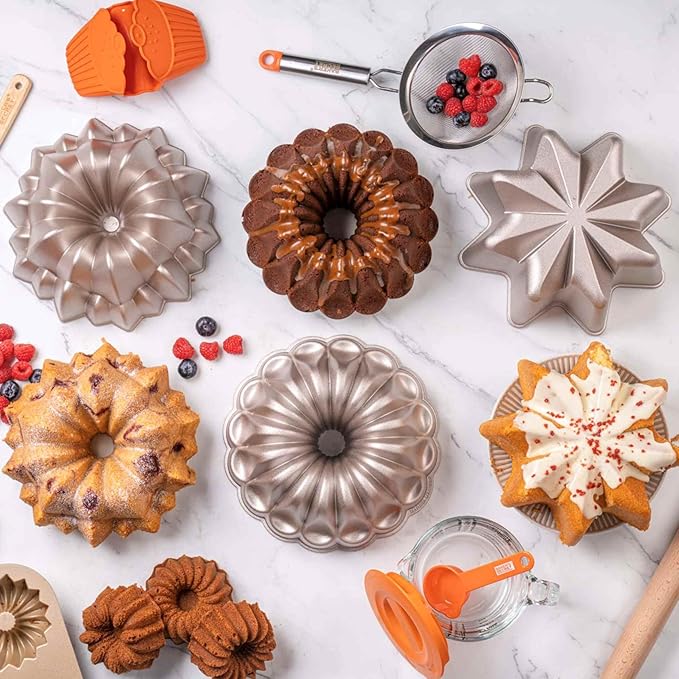 Baker's Secret Nonstick for Fluted Cake Pan, Heavy Duty Die Cast Aluminum Perfect for Fluted Cake, Pan Aluminum, 2 Layers Non-stick Coating For Easy Release - Nonstick Baking Pan (Deco)