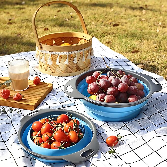 Collapsible Colander Set of 3, Space-Saving Foldable Strainer for Kitchen, 3 Sizes Food Strainer for Draining Pasta, Vegetable and Fruit, Kitchen Gadgets for Home Use and Outdoor Camping (Blue)