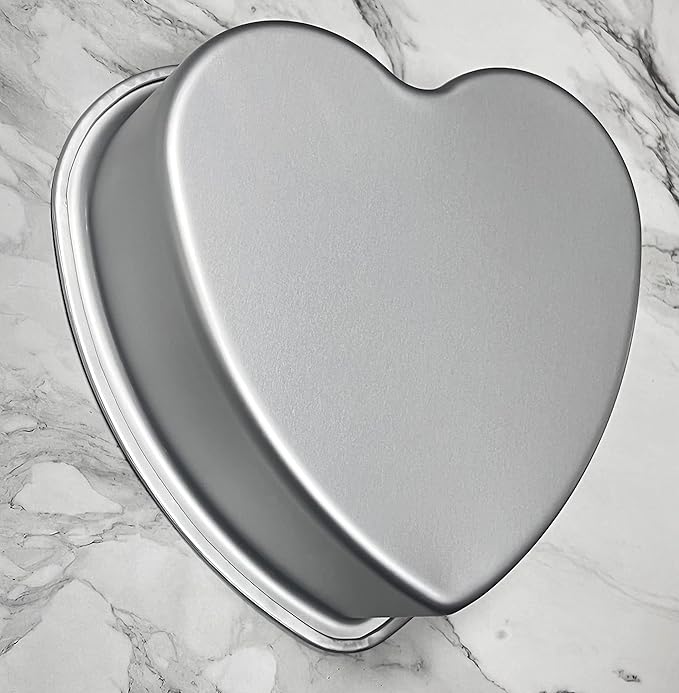 Heart-shaped cake pan, heart-shaped cake tin, aluminum, 3-inch deep, 8-inch heart-shaped, for weddings, parties, family and other occasions cake (8 x 3 Inch)