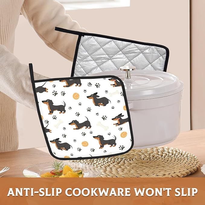 Funny Dachshund Pot Holders Set of 2 Heat Resistant Potholders,Fire Oven Hot Pads for Kitchen Cooking Baking Barbecue