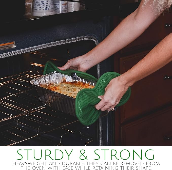 PLASTICPRO [3 Lb 50 Pack Disposable Loaf Pans Aluminum Tin Foil Meal Prep Bakeware - Cookware Perfect for Baking Cakes, Bread, Meatloaf, Lasagna 3 Pound 11'' X 5'' X 2.75''