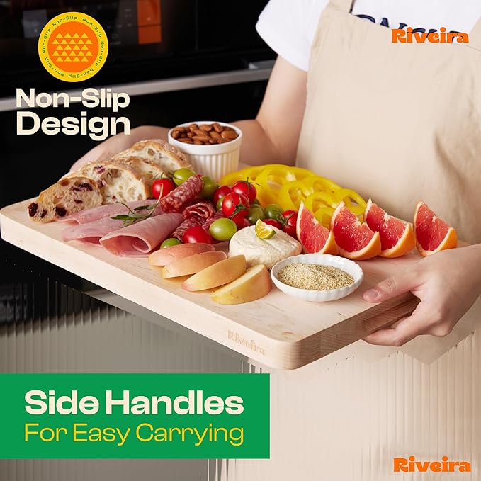 Riveira Maple Wood Cutting Board – Gourmet Maple Grandeur: 18 x 12 Wooden Cutting Board – Natural Wooden Cutting Boards For Kitchen Decorative – Innovative Juice Grooves Maple Wooden Chopping Board