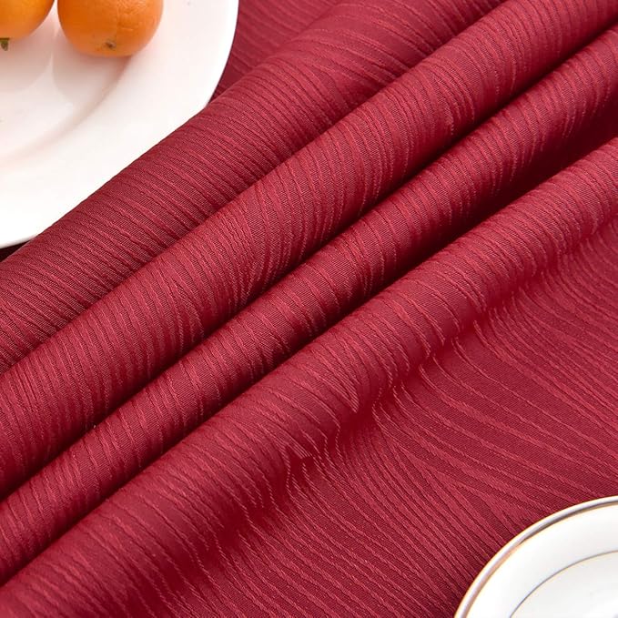 maxmill Round Jacquard Tablecloths Swirl Pattern Spillproof Wrinkle Free Heavy Weight Soft Table Cloth for Circular Table Cover of Buffet Banquet Parties Holiday Dinner Round 90 Inch Red