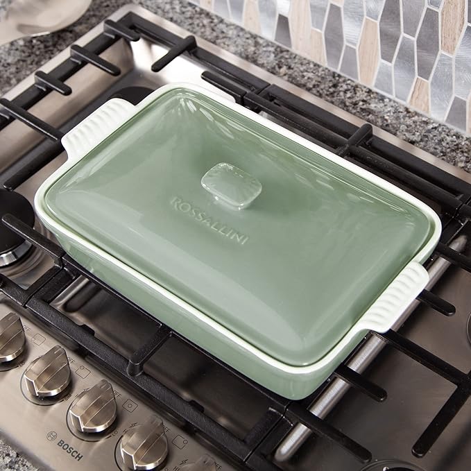 Stoneware Casserole Dish Bakeware Set with Lid, Covered Rectangular Dinnerware, Large 3.2 Quart, 11 by 9 Inch, Verde Salvia [Sage Green]