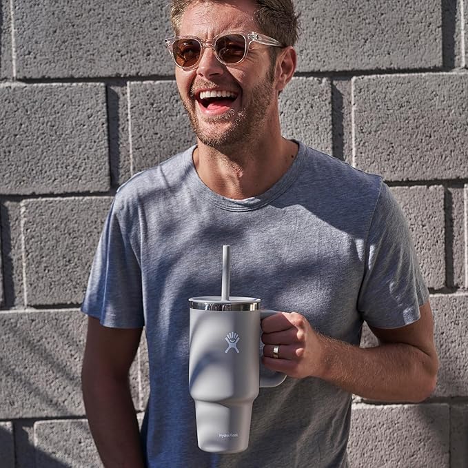 Hydro Flask 32 Oz Travel Tumbler with Handle, Lid and Straw - Insulated Stainless Steel in Indigo