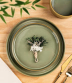 TheTerra Ceramic Dinnerware Sets for 6, 18 Pieces Porcelain Lightweight Plates and Bowls Sets, Scratch Resistant Dish Set, Oven & Microwave & Dishwasher Safe, Brown Green