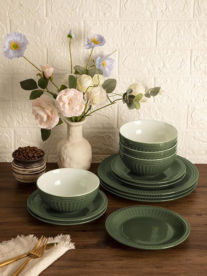 Famiware Garden Plates and Bowls Sets, 18-Piece Dishes Set for 6, Scratch Resistant Kitchen Dishes Dinnerware Set - Microwave and Dishwasher Safe, Reactive Glaze and Embossed Stoneware, Dark Green