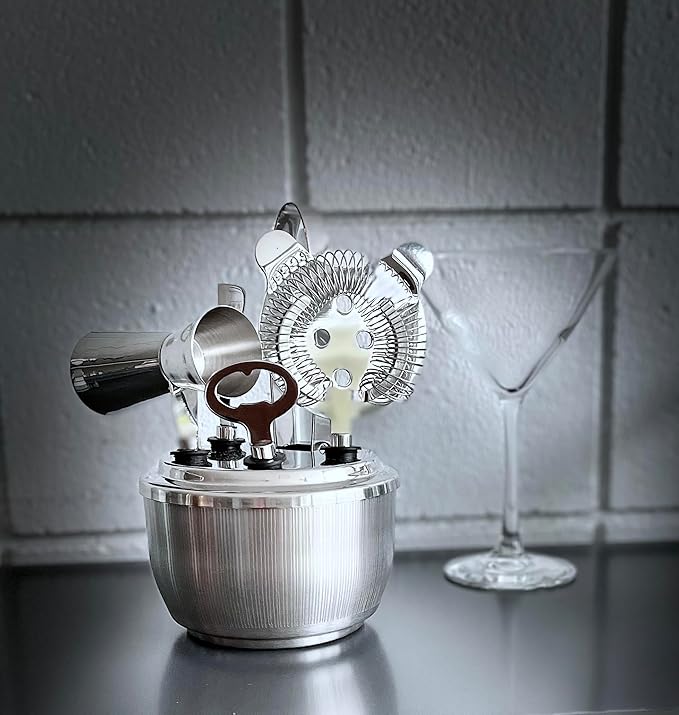 Silver Stainless Steel Cocktail Shaker and Bar Equipment | Silver Bar Tools