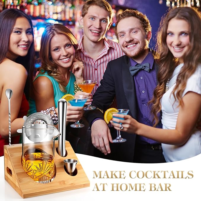 Cocktail Mixing Glass, veecom 6 Piece Crystal Bar Mixing Glass Bartender Set with Bamboo Stand, 18oz Old Fashioned Kit Cocktail Beaker Glass Set with Strainer, Muddler, Spoon, Jigger