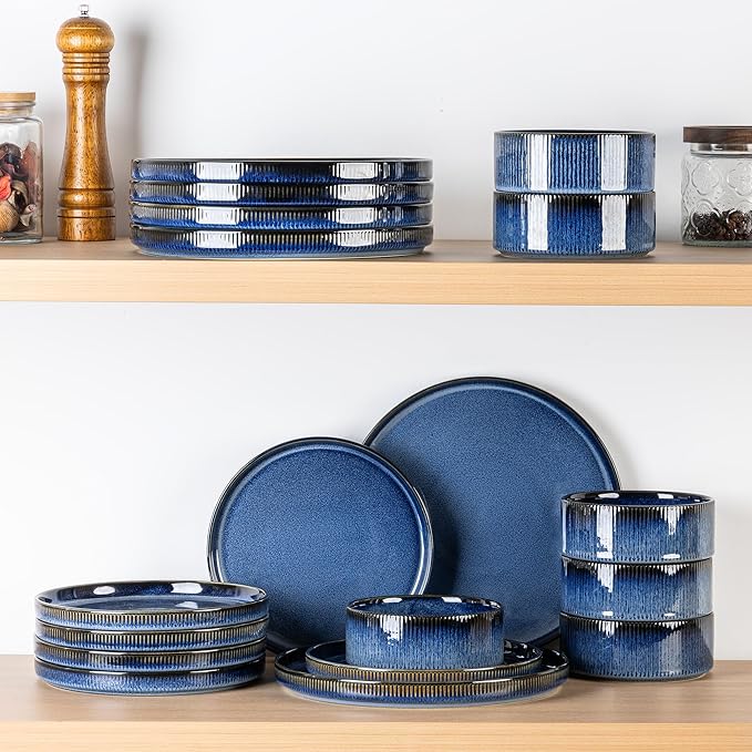 TheTerra Ceramic Dinnerware Sets for 6, 18 Pieces Porcelain Lightweight Speckled Plates and Bowls Sets, Scratch Resistant Dish Set, Oven & Microwave & Dishwasher Safe, Starry Blue