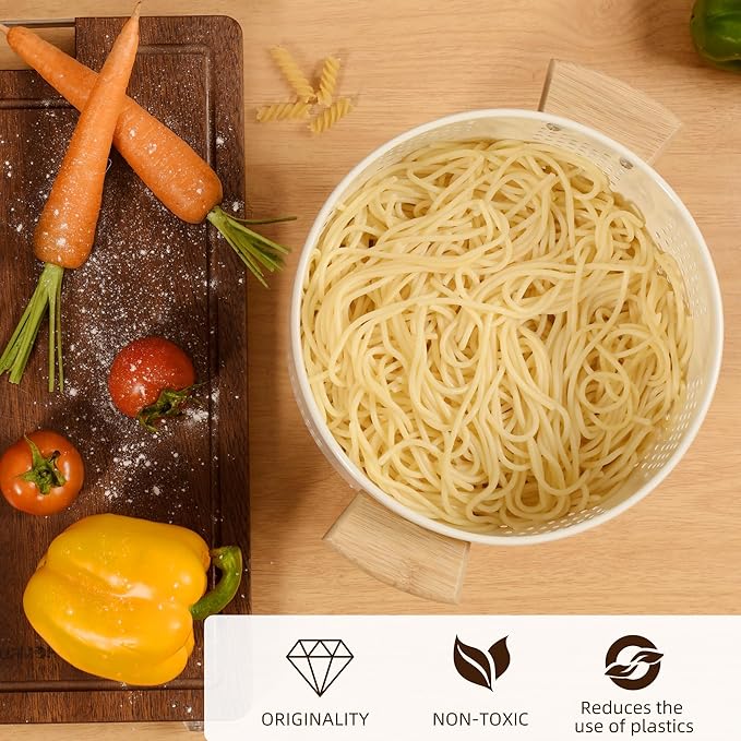 Metal Colander with Wood Handle and Stable Base, Powder Coated Steel Kitchen Strainer Basket for Draining Pasta, Vegetable and fruit (7quart,Cream)