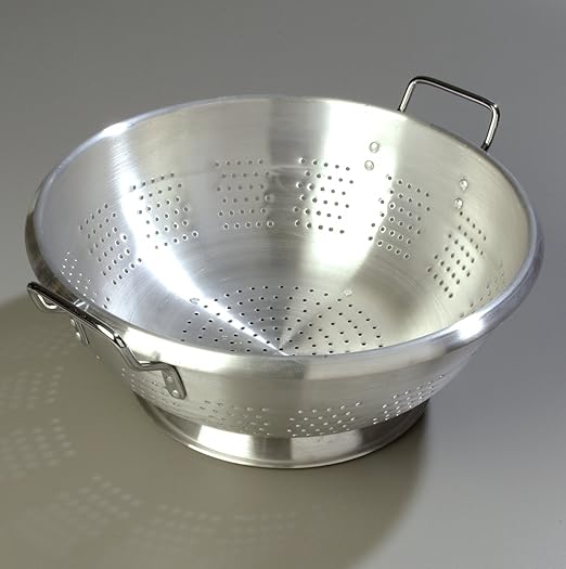 Carlisle FoodService Products 60277 Dura-Ware Heavy Weight Commercial Colander, 16 Quart (Pack of 6)