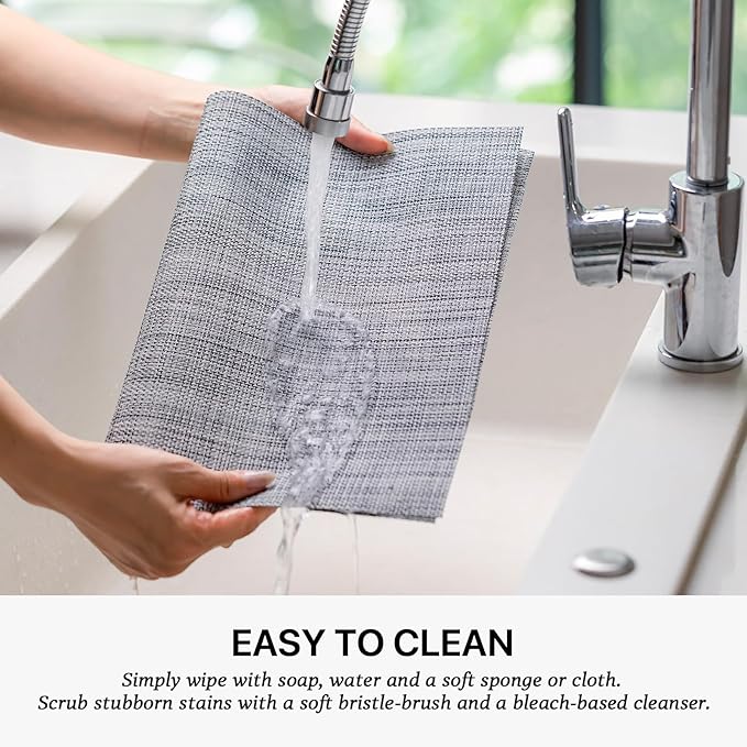 LEXMORE Placemats Set of 8 Vinyl/Plastic Woven Place Mats for Kitchen Table Indoor/Outdoor Washable Placemat Wipeable Dining Table Mats(Gray)