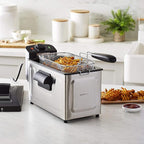 Amazon Basics 3.2-Qt (3.0L) Deep Fryer with 12-Cup Oil Capacity, Adjustable Temperature, Easy Draining Basket, Stainless Steel Exterior, Viewing Window, 1500W, Black & Silver