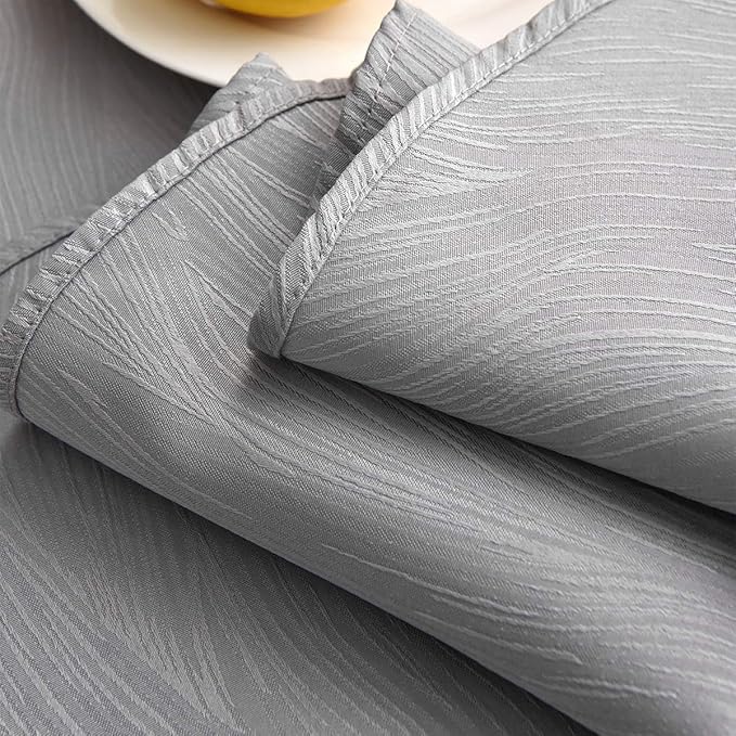 maxmill Jacquard Round Table Cloth Swirl Pattern Waterproof Antiwrinkle Heavy Weight Soft Tablecloths for Circular Table Cover and Kitchen Dinning Tabletop Decoration Round 70 Inch Light Gray
