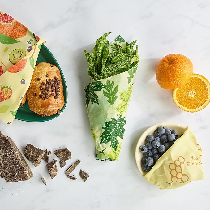 Bee's Wrap Beeswax Wraps for Food - Assorted 7 Pack (2S, 2M, 2L, & 1 Bread) Made in USA Reusable & Organic Food Wraps & Bowl Covers - Eco-Friendly Alternative to Aluminum Foil & Plastic Wrap