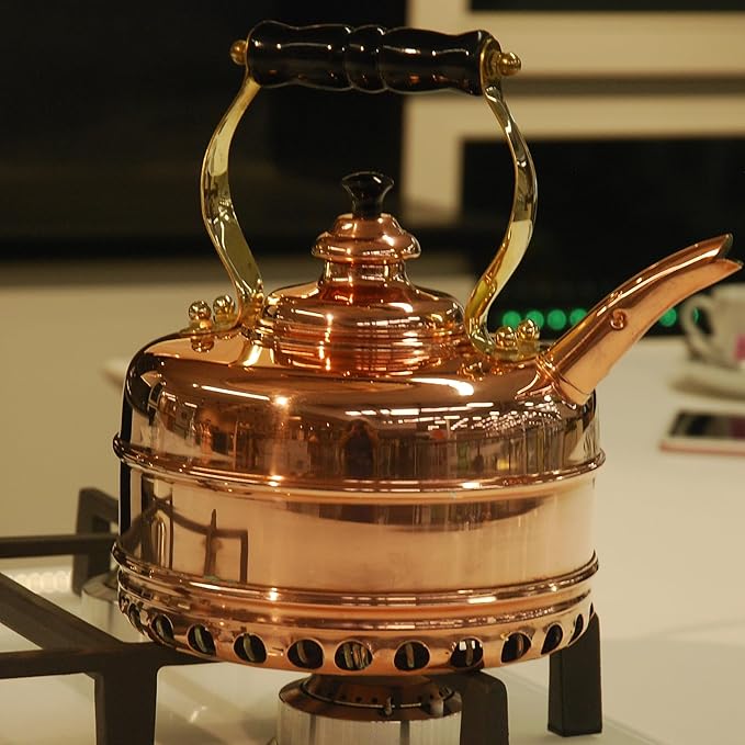 Newey & Bloomer Buckingham No. 1 Tea Kettle, 1.9 Qt. - Solid Copper Body & Tin-Lined Interior, Handmade Vintage Kitchen Essential - Gas Stovetop Compatible, Heat-Resistant Teapot