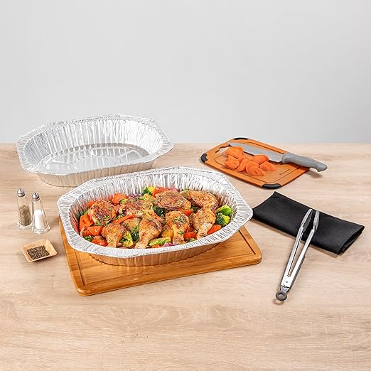 Restaurantware Foil Lux 17.6 x 14 x 3.1 Inch Oval Roasting Pans, 50 Oven-Ready Foil Pans - Freezable, Heavy-Duty, Aluminum Foil Disposable Baking Pans, For Cooking Turkey, Chicken, And More