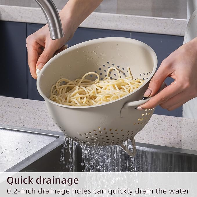 Metal Colander 5 Quart Powder Coated Self-draining Metal Strainer with Base,Kitchen Pasta Fruit Vegetable Basket with Double Handles (Sand Yellow)