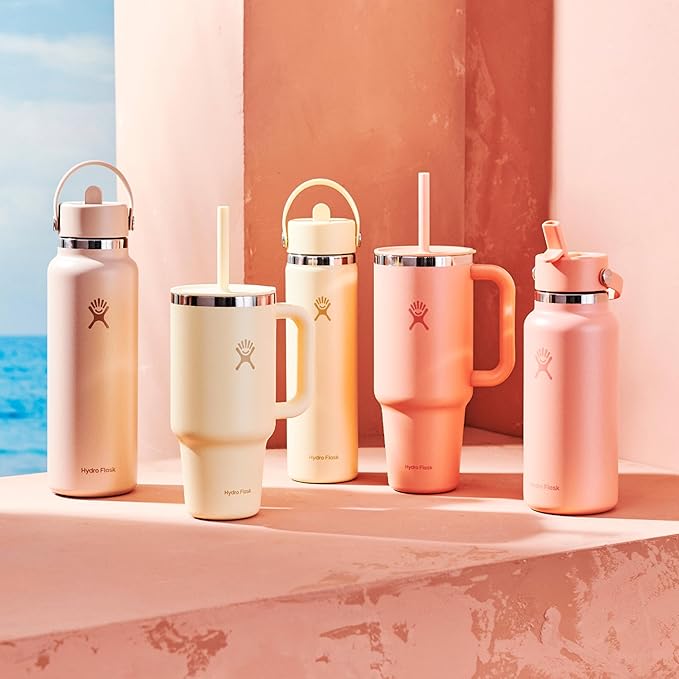 Hydro Flask 32 Oz Travel Tumbler with Handle, Lid and Straw - Insulated Stainless Steel in Sunglow