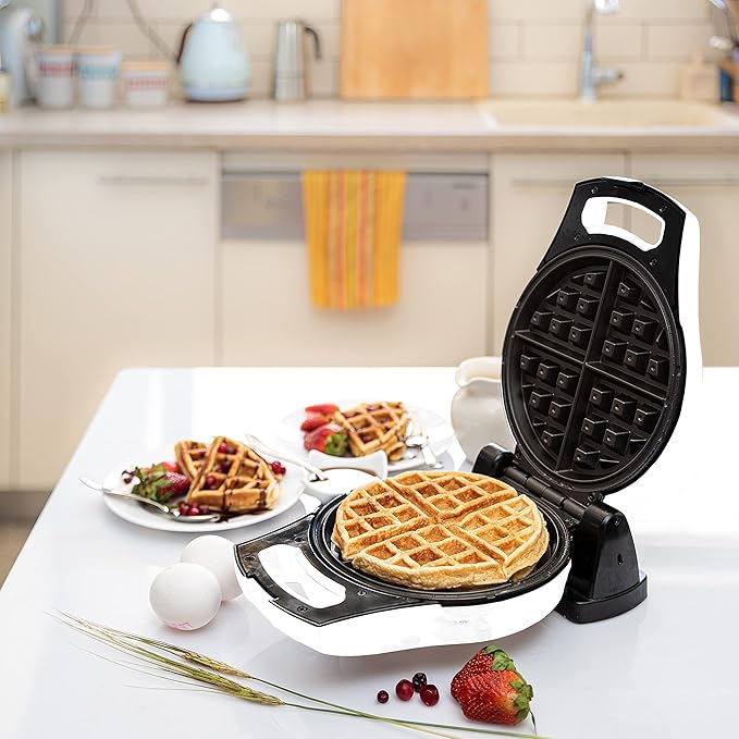 Moss & Stone White Belgian Waffle Maker, Electric Waffle Machine, Non-Stick Grids, Temperature Control, Round Waffle