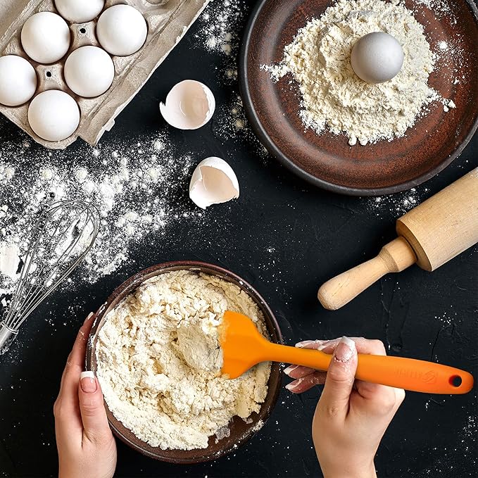 Silicone Spatula 3-piece Set, Ergonomic Handle High Heat-Resistant Spatulas, Non-stick Rubber Spatulas with Stainless Steel Core, Orange