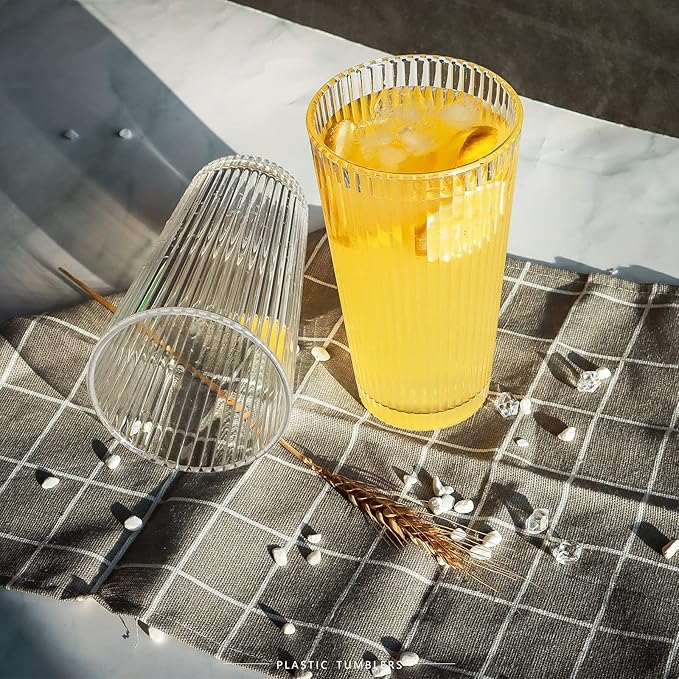 Topsky 20-ounce Plastic Water Tumblers | Set of 4 Transparent Unbreakable Drinking Glasses Clear Acrylic Reusable Juice Wine Cups for Home Picnic Party, Dishwasher Safe, Stackable (Transparent)