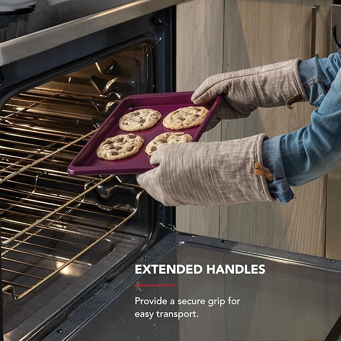 KitchenAid 9x13in Nonstick Aluminized Steel Baking Sheet, Beetroot