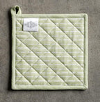 Maison d' Hermine Pot Holders set 100% Cotton Heat Resistant Potholders 8" x 8" Hot Pads with Loop BBQ, Cooking, Baking, Grilling, Kitchen, Handling Hot Pans Spring/Summer (Pack of 2, Paradise Island)