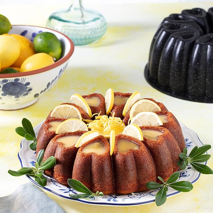 Heart Shape Aluminum Cake Pan, Titanium Coating, Non-Stick, 12 Cups, Heavy Duty, Gifts for Mom, Molded Cake Pan, 10 Inch Baking Mold, Cast Aluminum Fluted Tube Pan, Easy to Clean (Black)