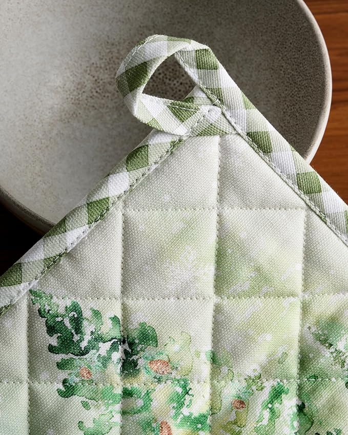 Maison d' Hermine Pot Holders 100% Cotton Heat Resistant Potholders 8" x 8" Hot Pads with Loop BBQ, Cooking, Baking, Grilling, Kitchen, Handling Hot Pans (Pack of 1, Winter Mornings)