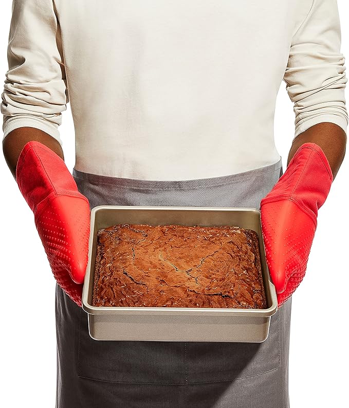 OXO Good Grips Non-Stick Pro Cake Pan Square 9 x 9 Inch