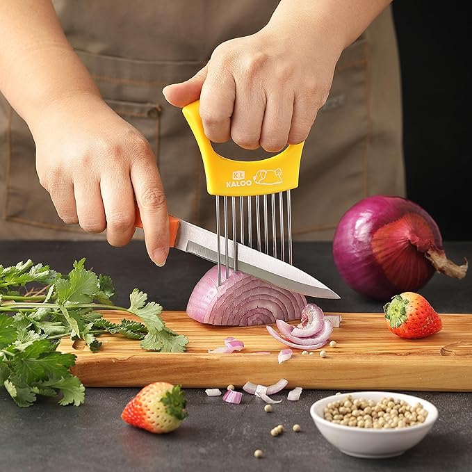 2PCS Onion Slicer Holder, Kaloo Stainless Steel Onion Cutter for Slicing and Storage Onions, Tomato, Vegetable and Eggs, Protective Cover Included, Dishwasher Safe (Stylish Orange+ Yellow Color)