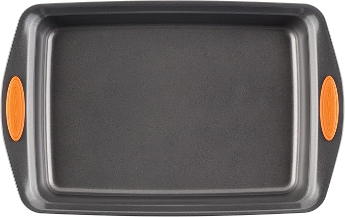 Rachael Ray Bakeware Nonstick Cake Pan With Lid and Cookie Sheet