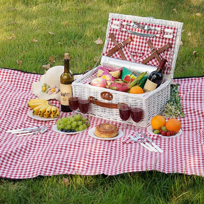 HappyPicnic Fitted Picnic Baskets Cooler Set for 4 Persons with Large Waterproof Picnic Blanket, Insulated Compartment and Cutlery Service Kit-Red