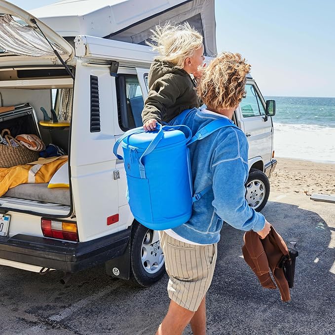 Hydro Flask Cooler Backpack for Beach, Beverages and Travel - Insulated Soft Lunch Bag - 20 L Capacity in Cascade Blue